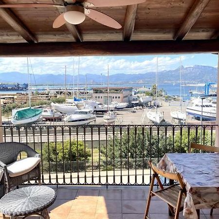 Appartamento Con Terrazza Vista Mare. Àrbatax Buitenkant foto