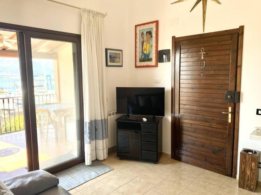 Appartamento Con Terrazza Vista Mare. Àrbatax Buitenkant foto