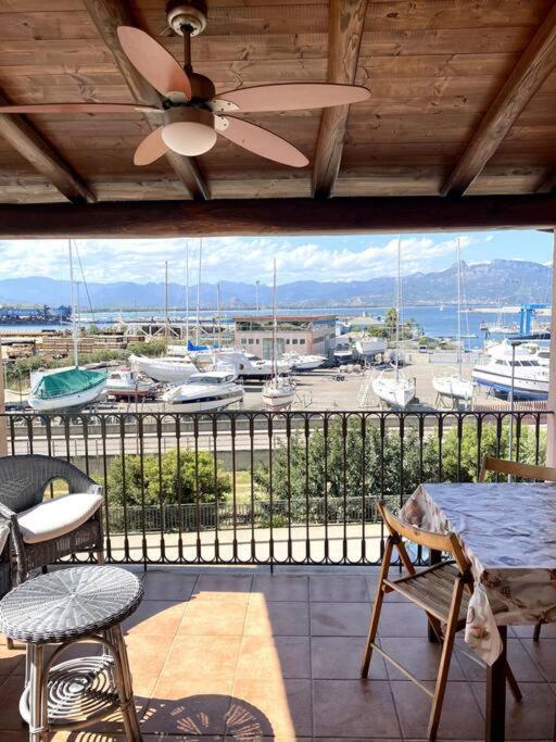 Appartamento Con Terrazza Vista Mare. Àrbatax Buitenkant foto
