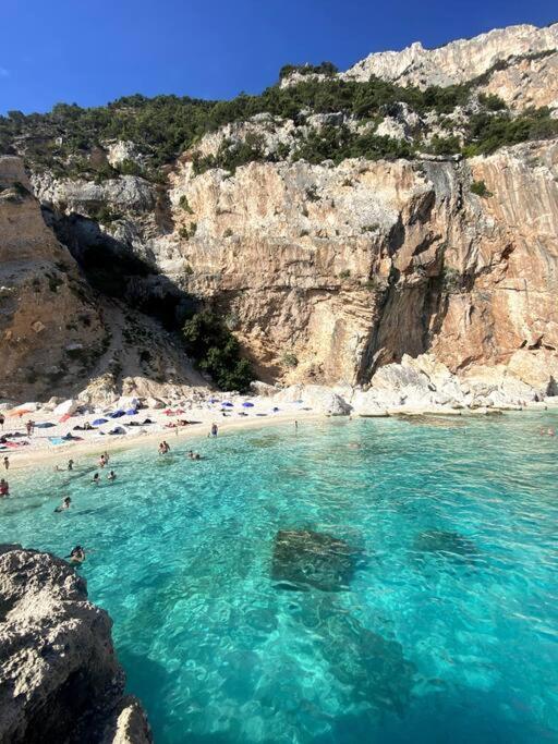 Appartamento Con Terrazza Vista Mare. Àrbatax Buitenkant foto