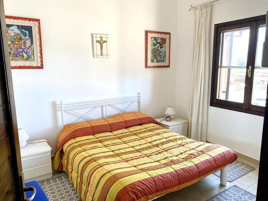Appartamento Con Terrazza Vista Mare. Àrbatax Buitenkant foto